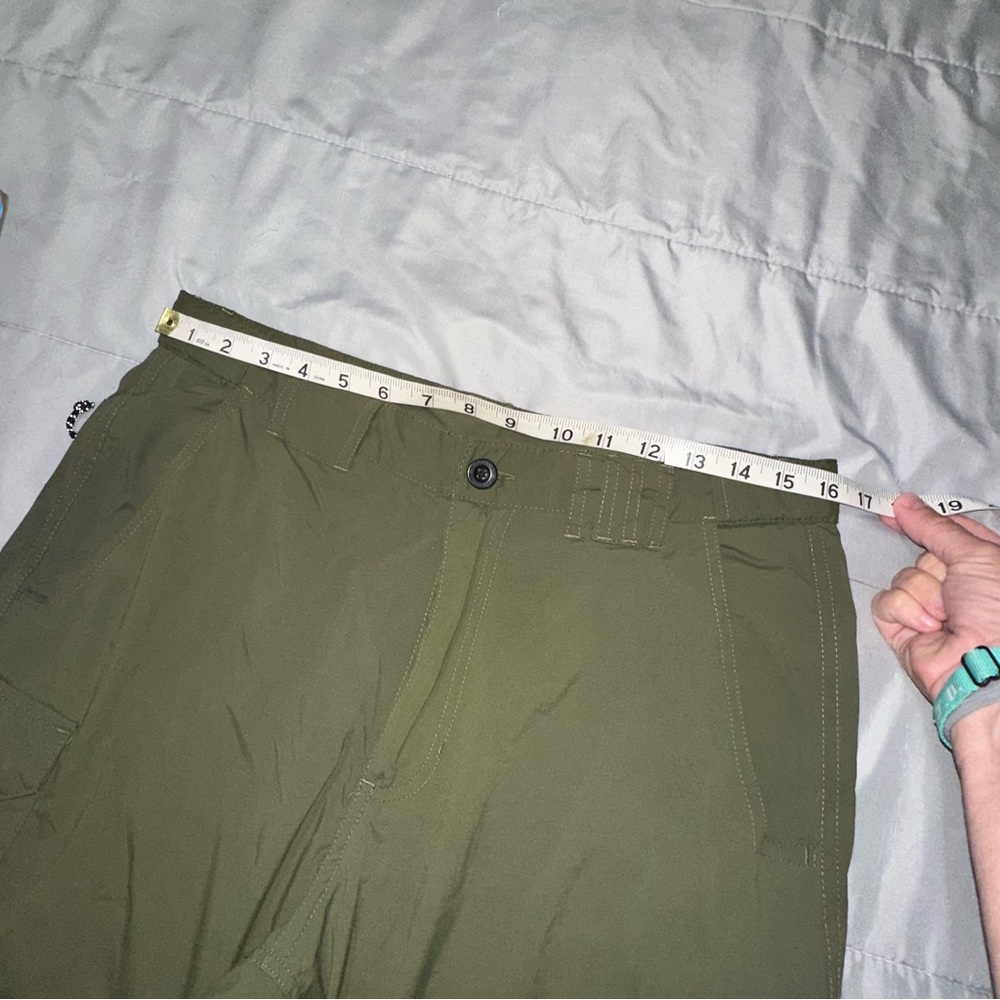 Magellan Men’s M Fish Gear Water Repellent Cargo Pants Shorts Gorpcore Outdoor - Picture 10 of 11